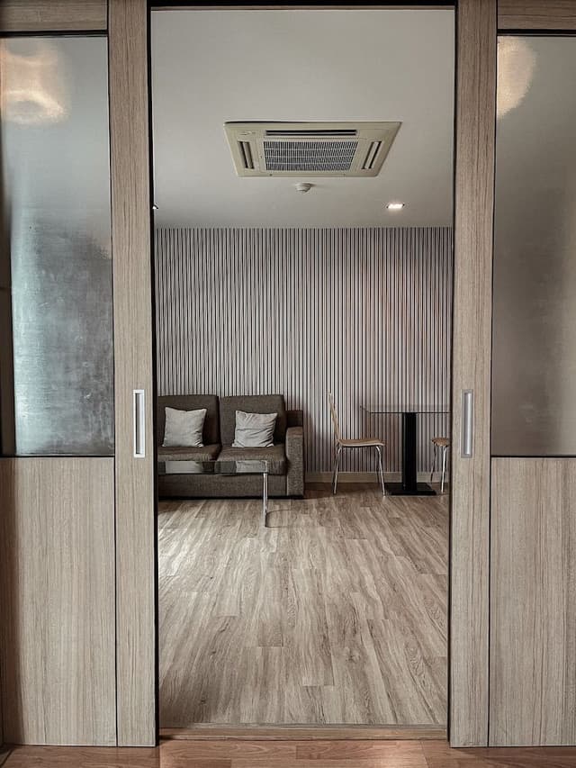 The One Suite