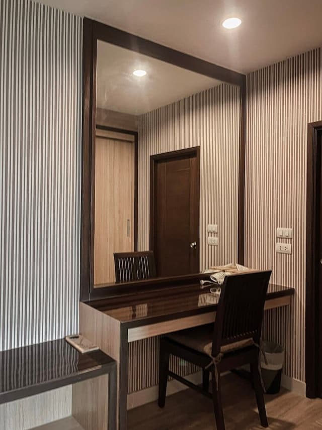 The One Suite