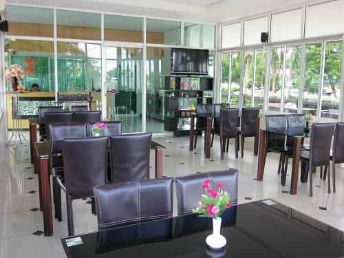 โรงแรม ฟ้าพราวฝน โรงแรม ฟ้าพราวฝน