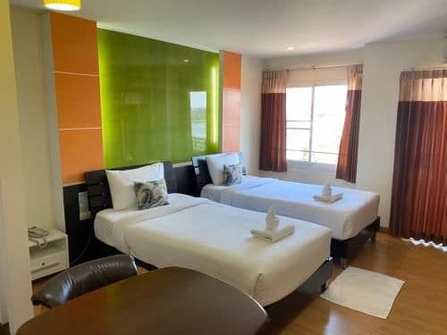 Deluxe Single Bed
