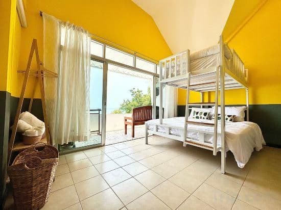Villa For 9 Persons