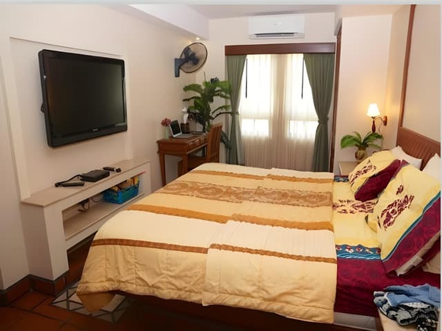 4 Bedroom Villa
