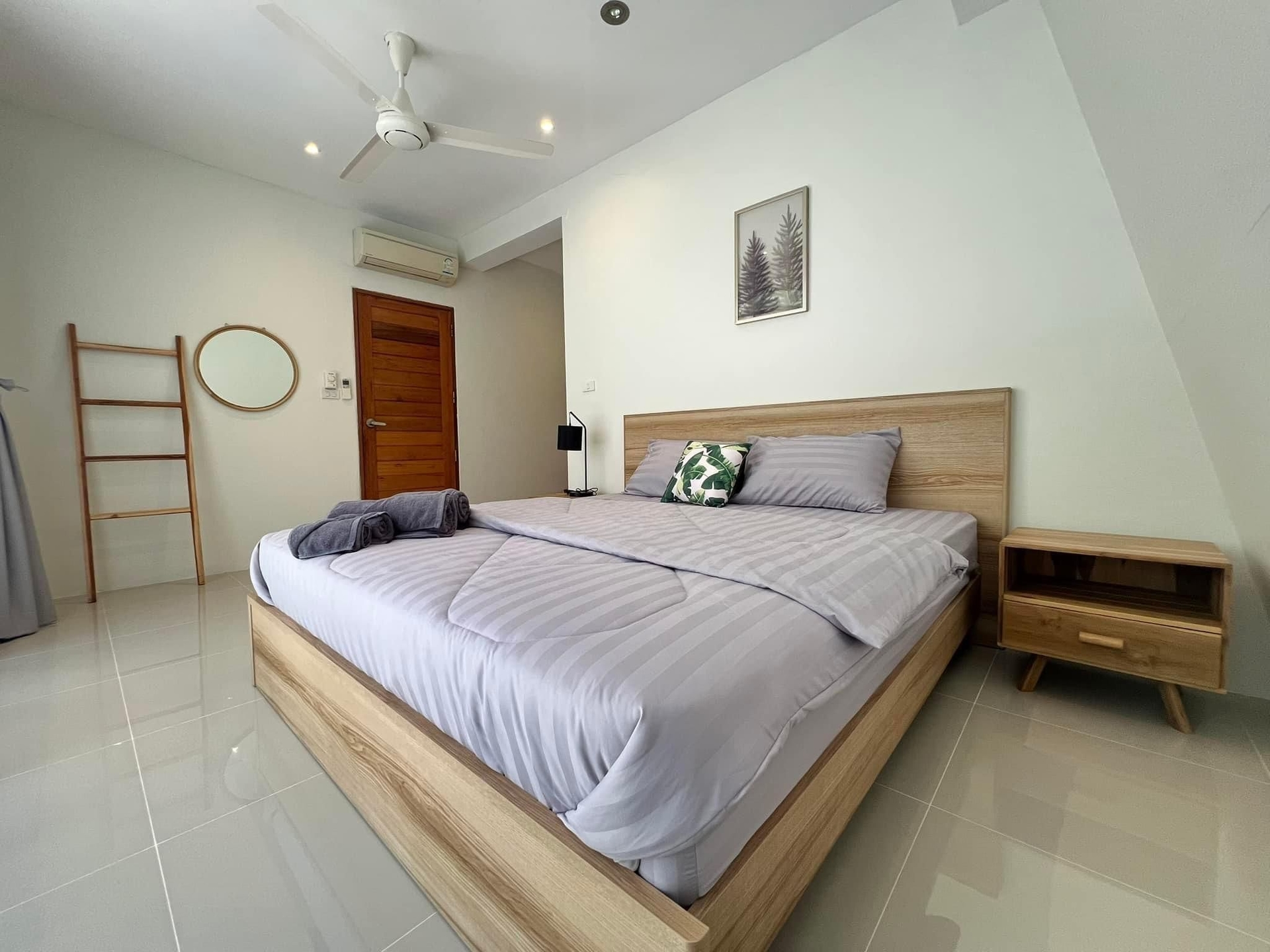 ชิลล์ เลย์ รีสอร์ท ดอนสัก (Chill Lay Resort Donsak)1
