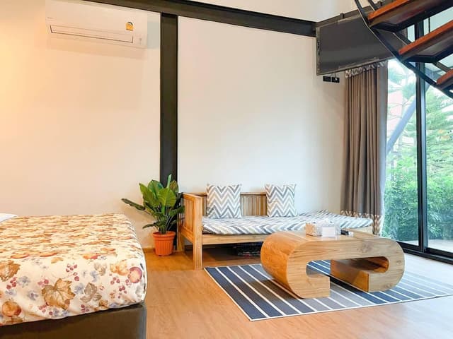 Deluxe Home