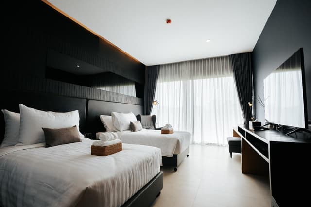 Deluxe River View Twin Room