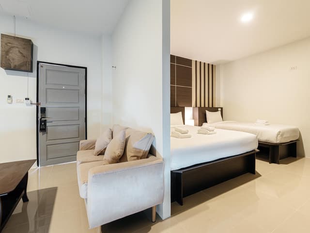 Deluxe Triple Room