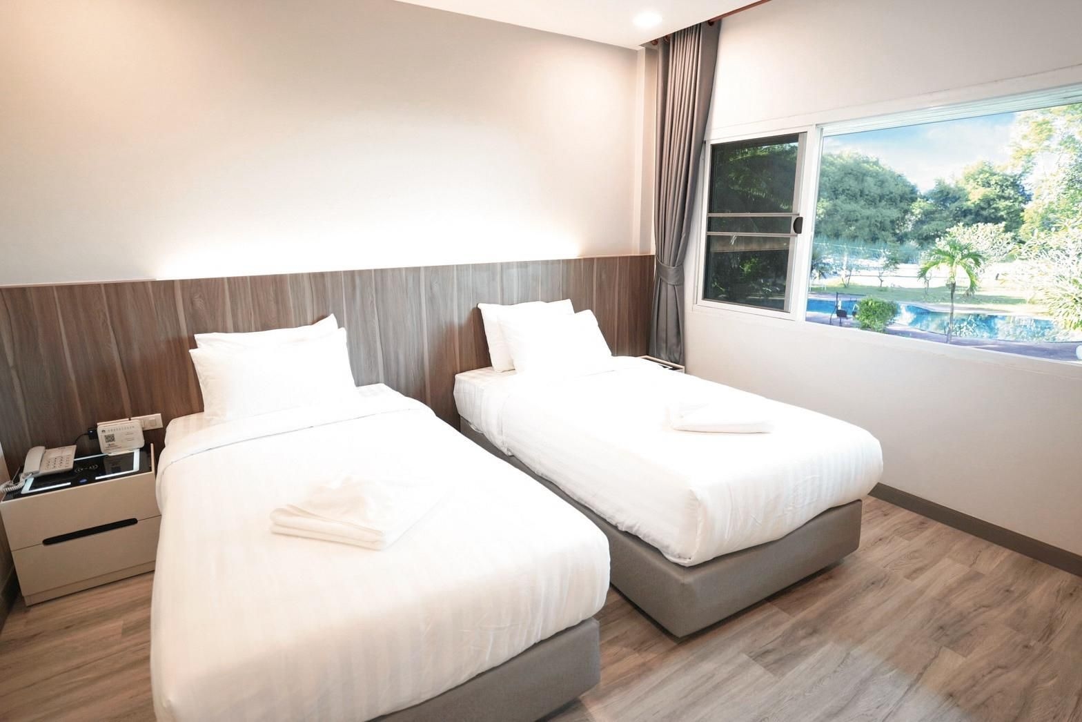 เดอะ สเปซ แอร์พอร์ต โฮเทล เชียงราย (The Space Airport Hotel Chiang Rai)2