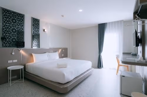 Standard King Room