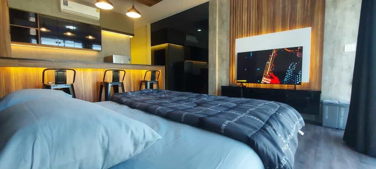 บ้านล้านเมือง บ้านล้านเมือง