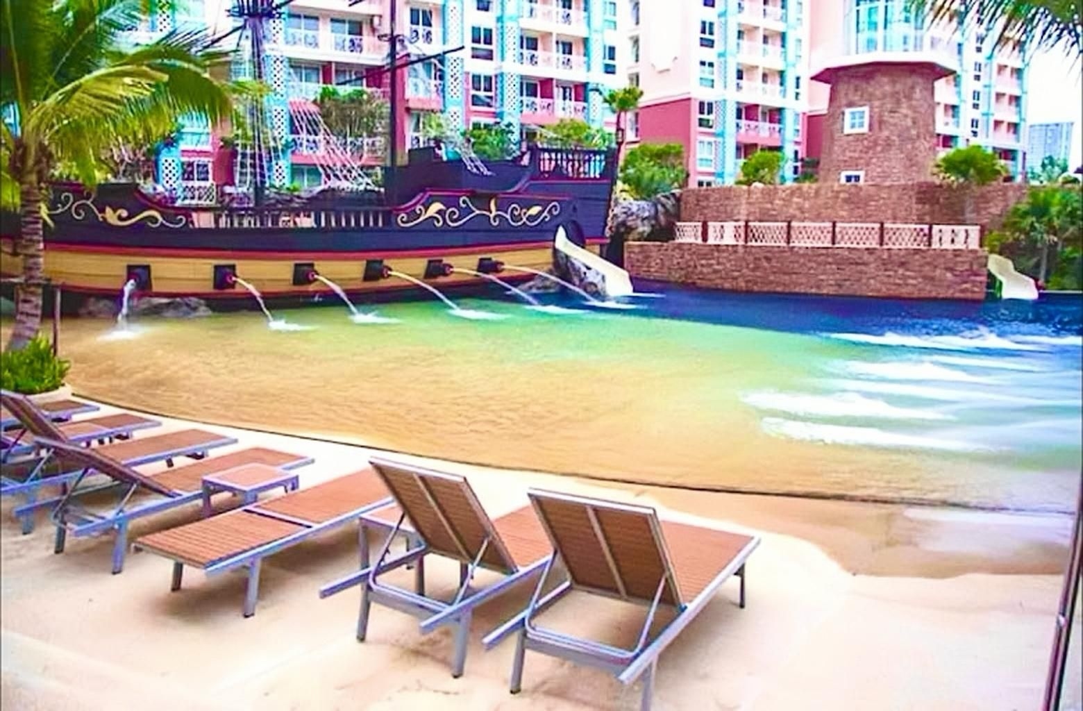 แกรนด์ คาริบเบียน คอนโด (Grande Caribbean Condo)3