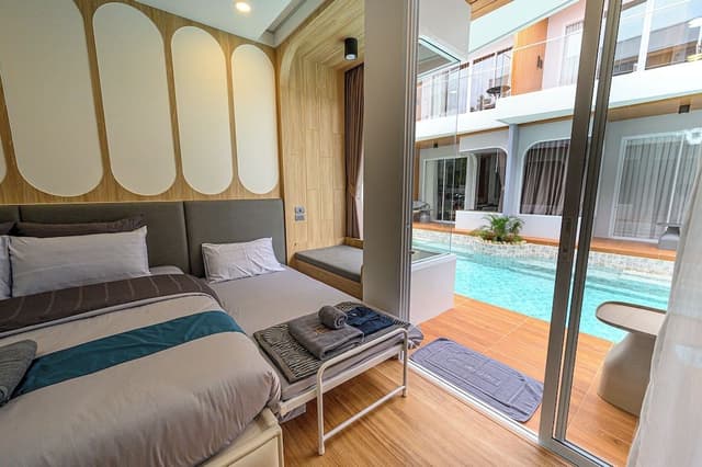 Caviar Pool Access B