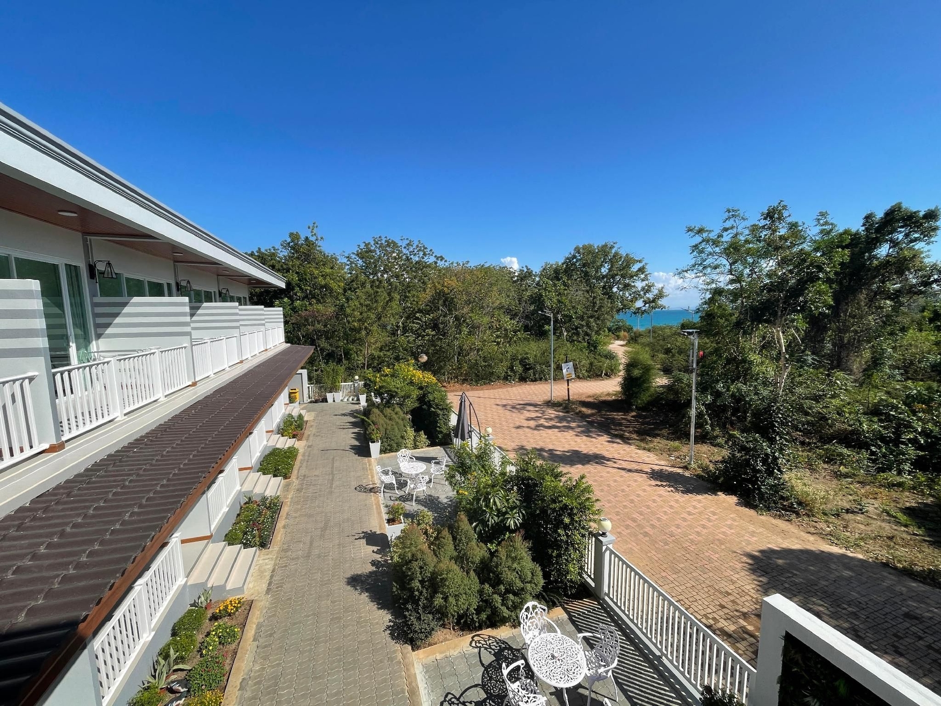 รูม เกาะล้าน รีสอร์ต (Room Kohlarn Resort)2