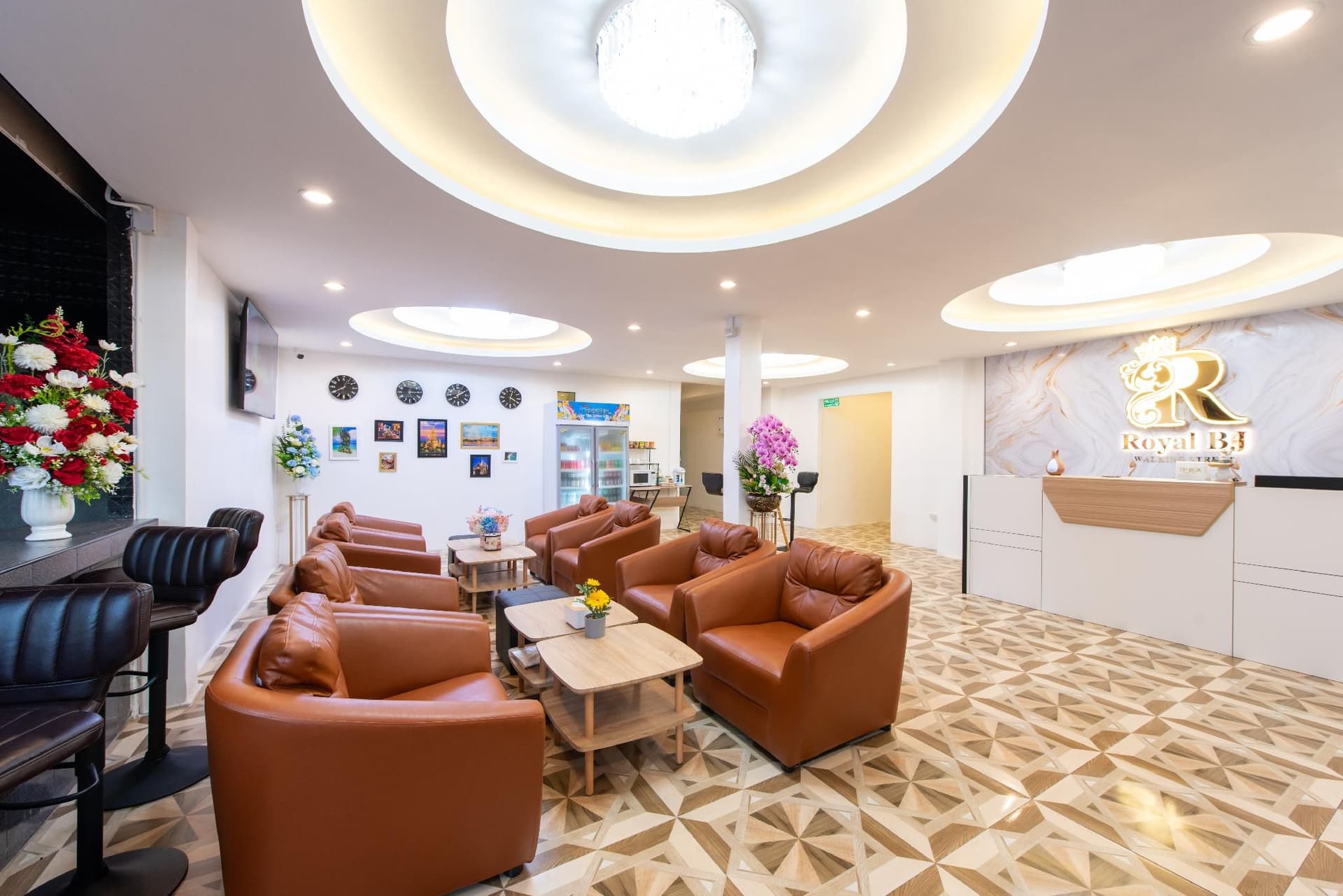 โรงแรมรอยัล บีเจ โรงแรมรอยัล บีเจ