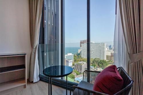 เอดจ์ เซ็นทรัล พัทยา โอเชี่ยน วิว วิสิเบอ ไฟล์เวิด (Edge Central Pattaya Ocean view visible fireworks)1