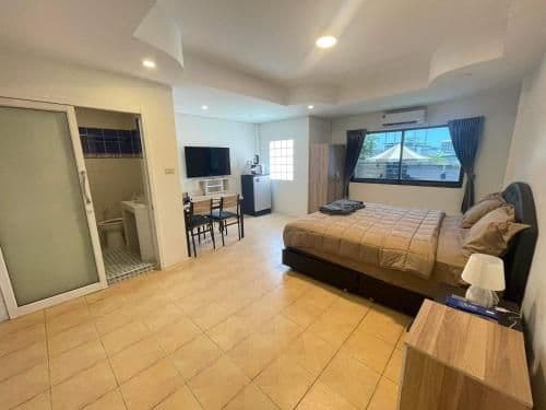 Large Apartment