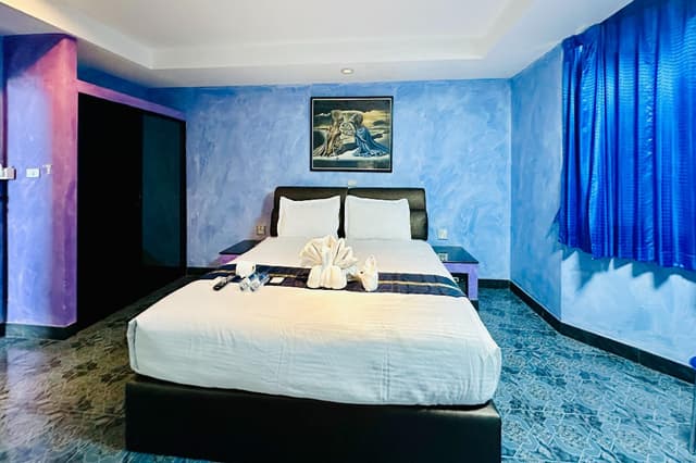 Deluxe Room Only
