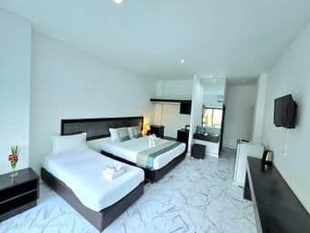 Deluxe Room King or 2 Single Beds