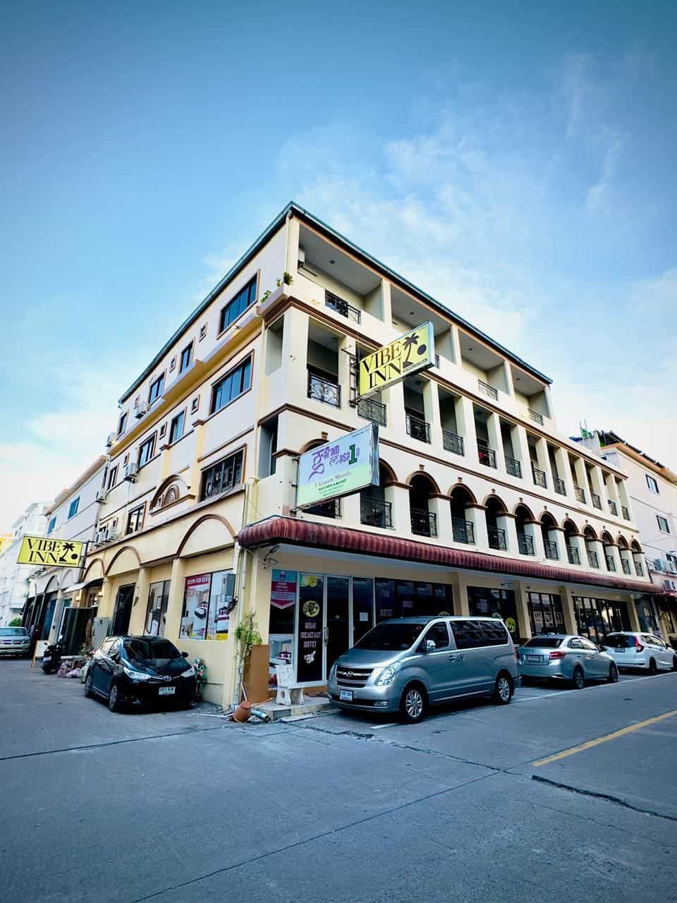 Vibe Inn Walking Street Pattaya Vibe Inn Walking Street Pattaya