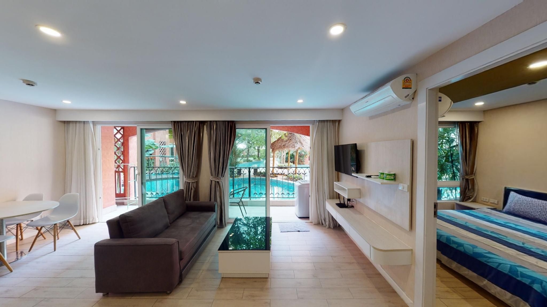 Seven Sea Condo & Water Park Pattaya By the Sea1