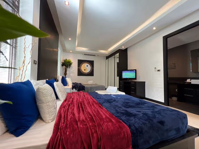 3 Bedroom Villa with Pool
