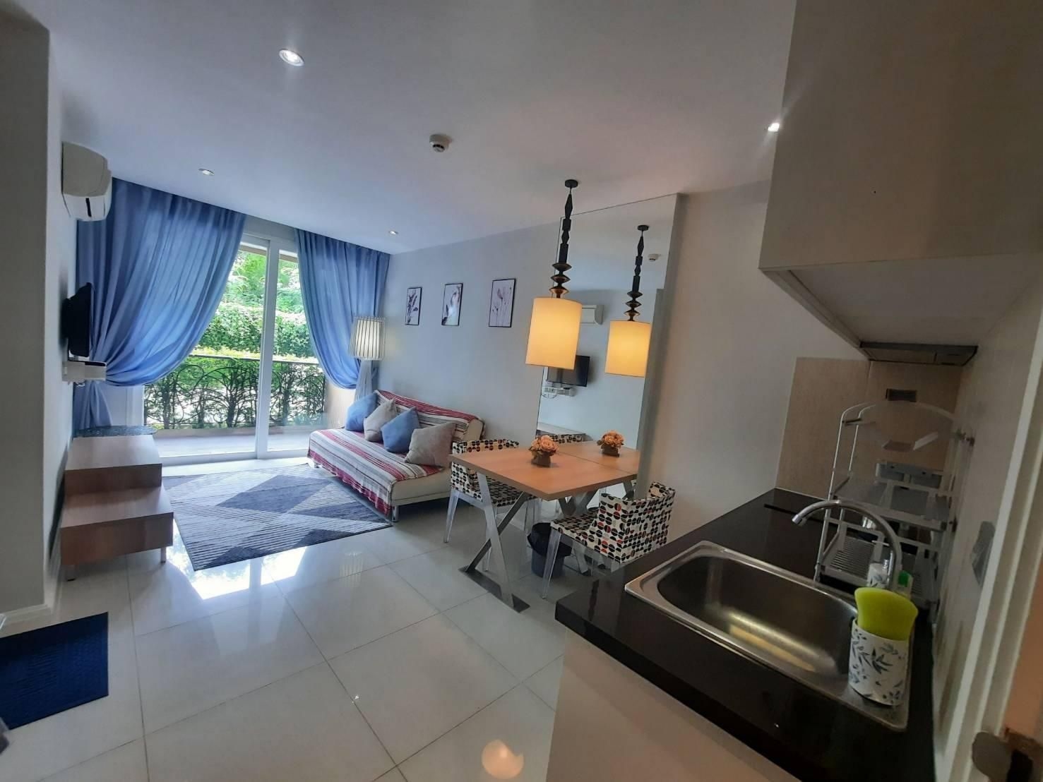 แอตแลนติส คอนโด รีสอร์ต พัทยา บาย ลิซ่า (Atlantis condo resort pattaya by Litzaa)2