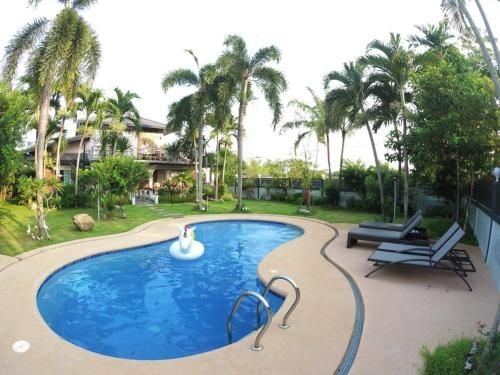 เล็ต ชิลล์ พูลวิลลา พัทยา นาจอมเทียนและสัตหีบ (Let's Chill PoolVilla Pattaya Najomtien & Sattahip)0