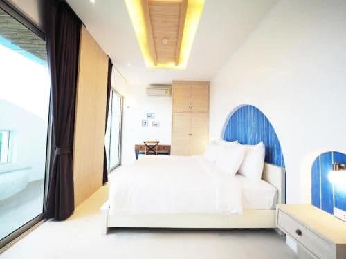 One Bedroom Suite Seaview