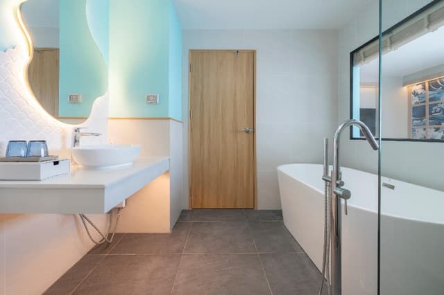 Premier Deluxe Double with Bathtub
