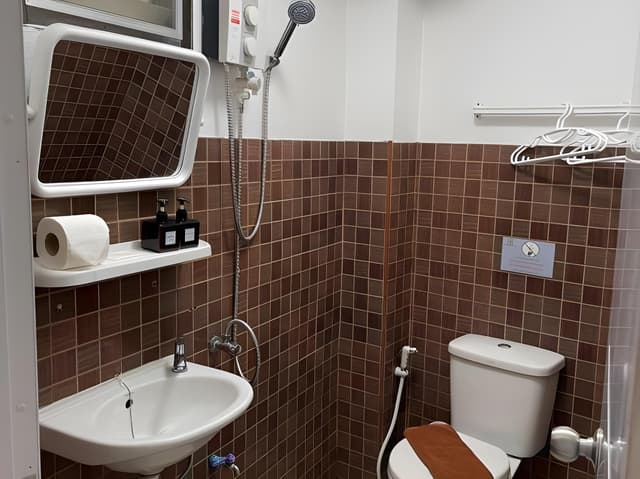 Standard Twin Room