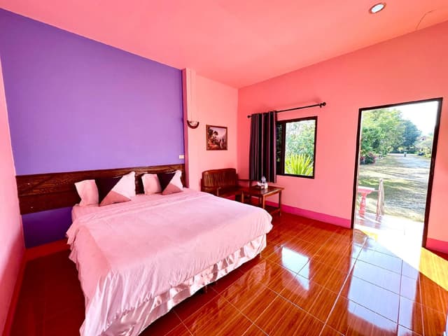 Classic Room with 1 Double Bed