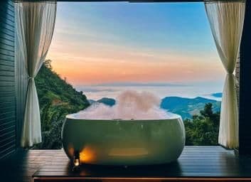 Royal VIP Suite