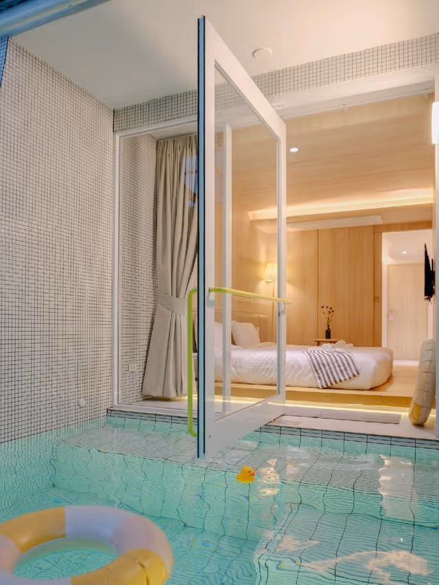 Pool Access Twin Bed - Adult Only
