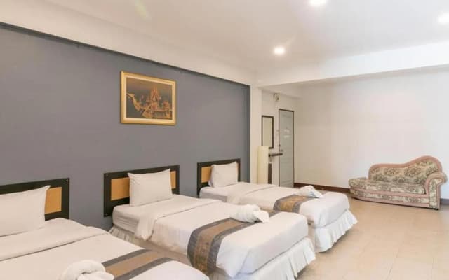 Triple Room - 3 Single Beds
