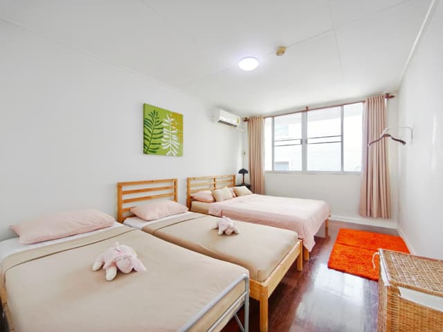 Single Room S - Non-Smoking