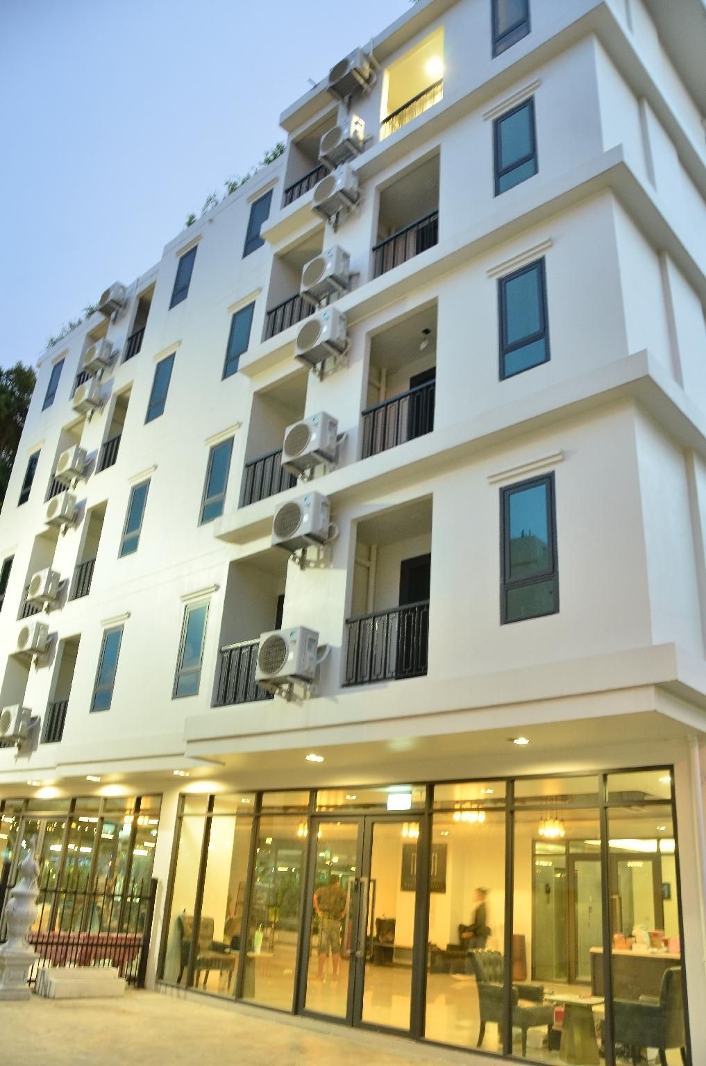โรงแรมนอน ริเวอร์ไซด์ กรุงเทพ (NORN Riverside Bangkok Hotel)0