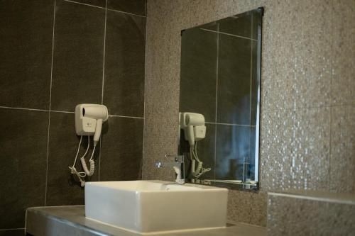 กว้างคูณยาวคาเฟ่ รีสอร์ต & พูลวิลล่า (Kwang Khun Yaw Cafe Resort & Pool Villas)4