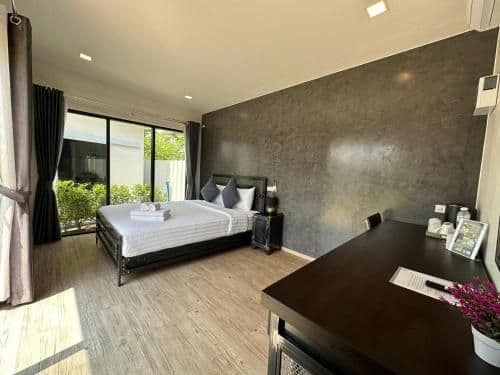 Standard Double Room with Shower