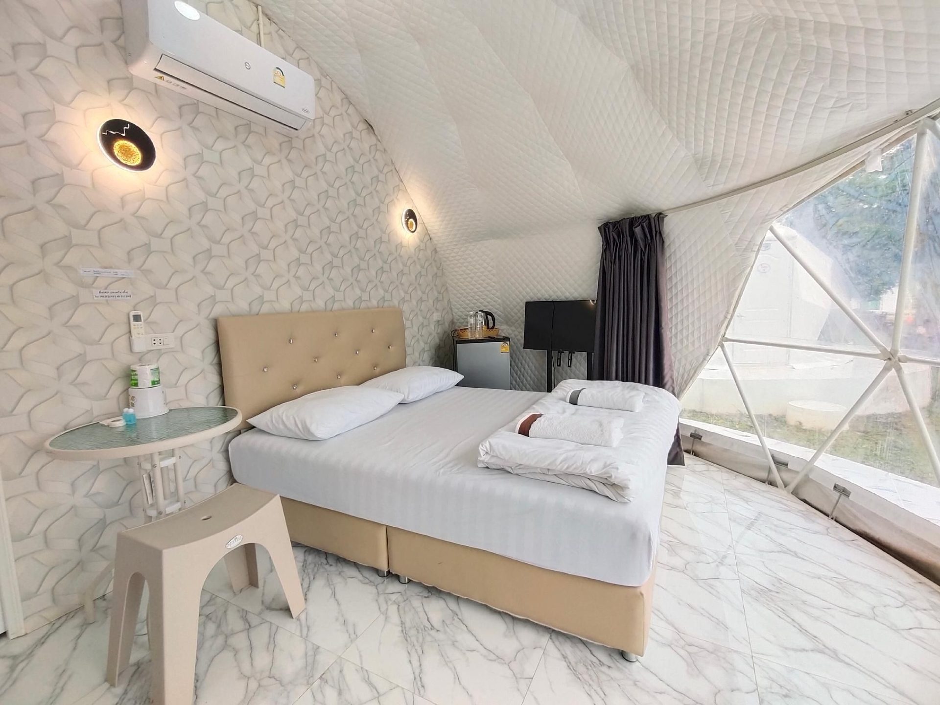 ปากชมปาร์ควิว รีสอร์ท (Pak Chom Park View Resort)1