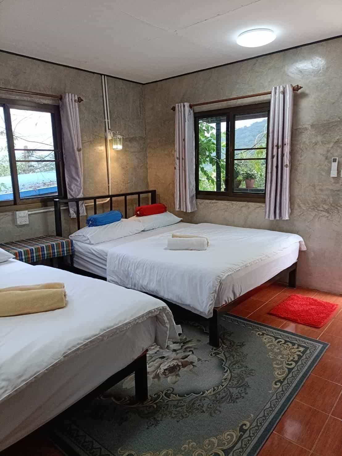 บ้านเคียงดอย บ้านเคียงดอย