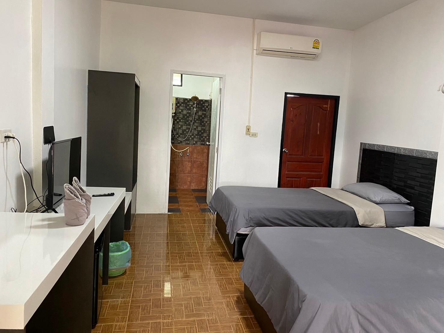 เดซี โฮเทล แอท เวียงแก่น (Daisy Hotel @Wiang Kaen)1
