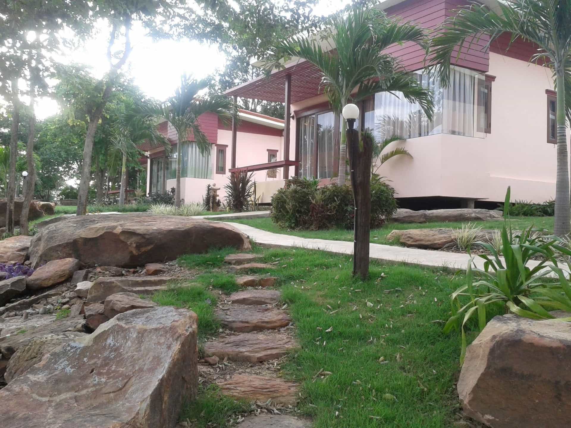 Raisubsomboon Resort Raisubsomboon Resort