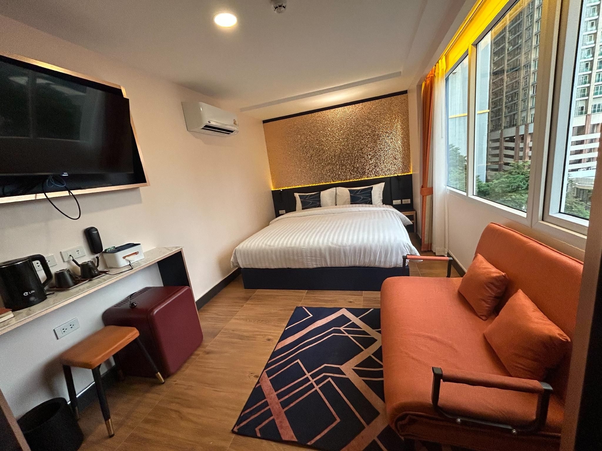 เอมิริ โฮเทล - นานา แบงคอก (Emiri Hotel - Nana Bangkok)1