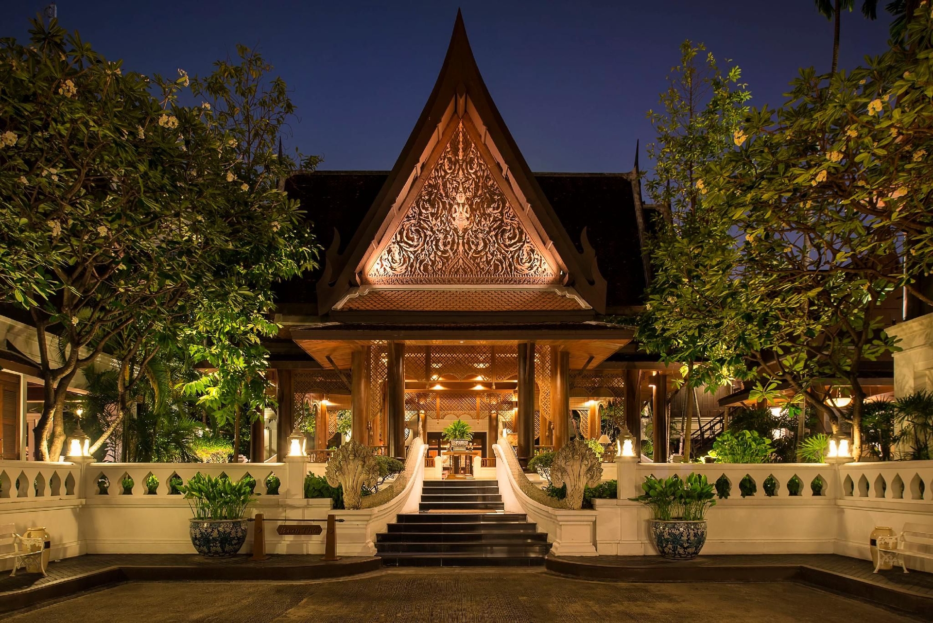 Davis Thai House2