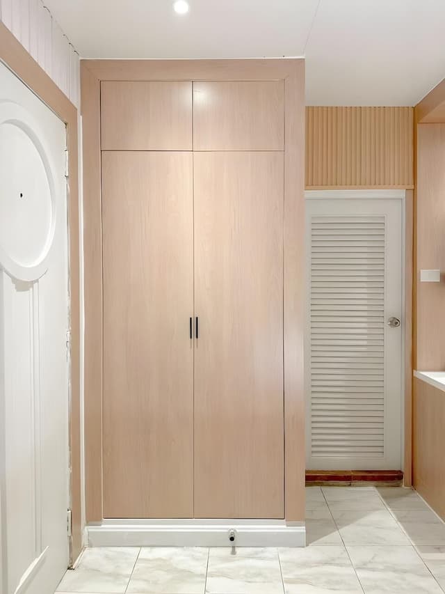 Deluxe Double Room, No Window, Non-Smoking