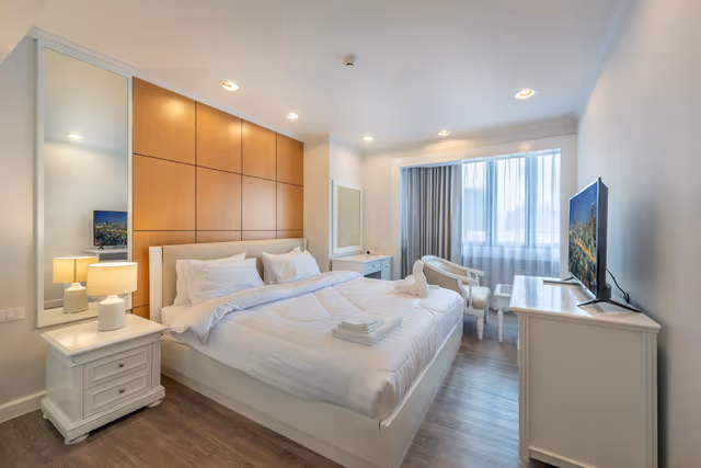 One Bedroom Apartment
