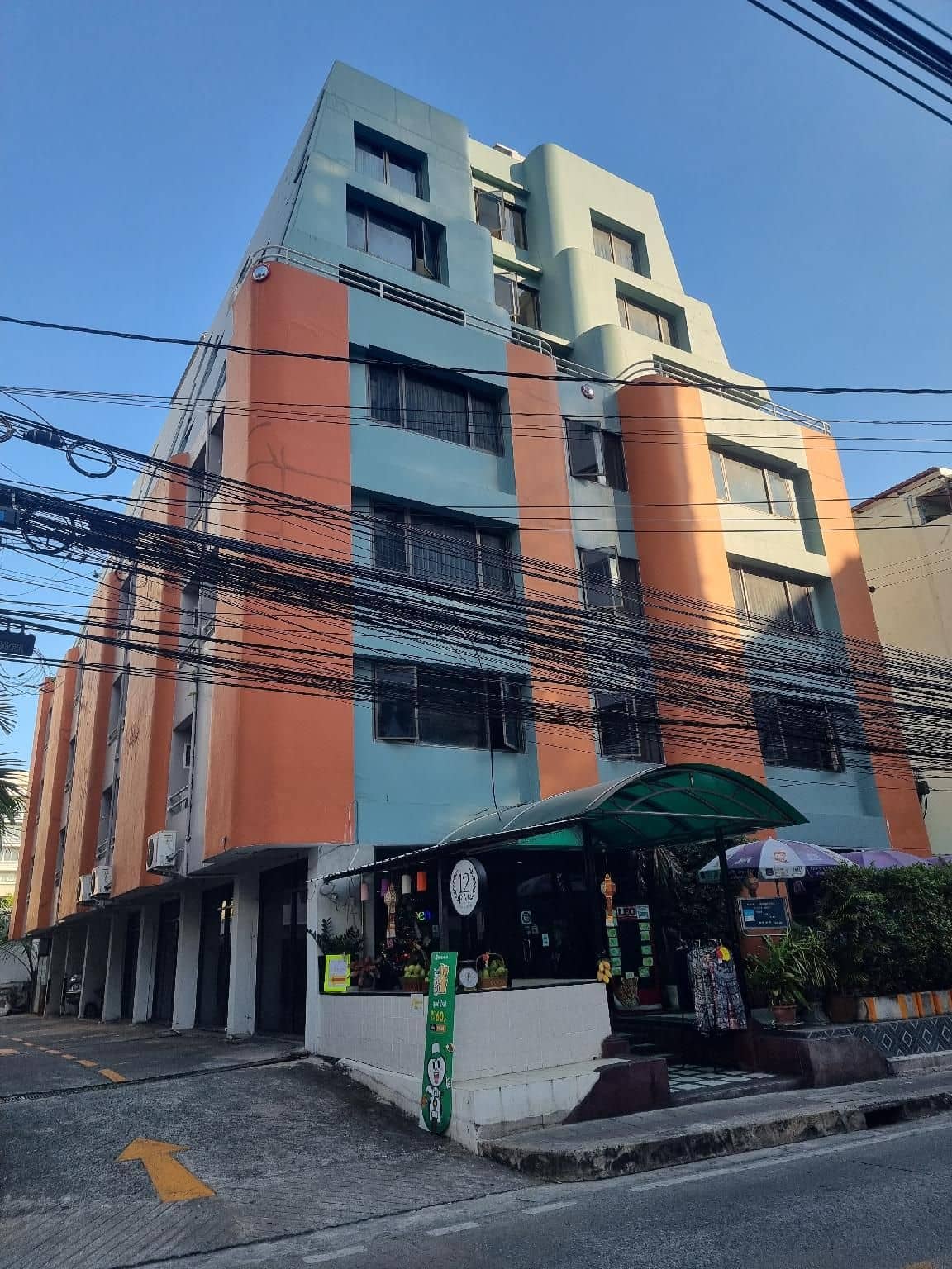 12PM Bangkok 12PM Bangkok