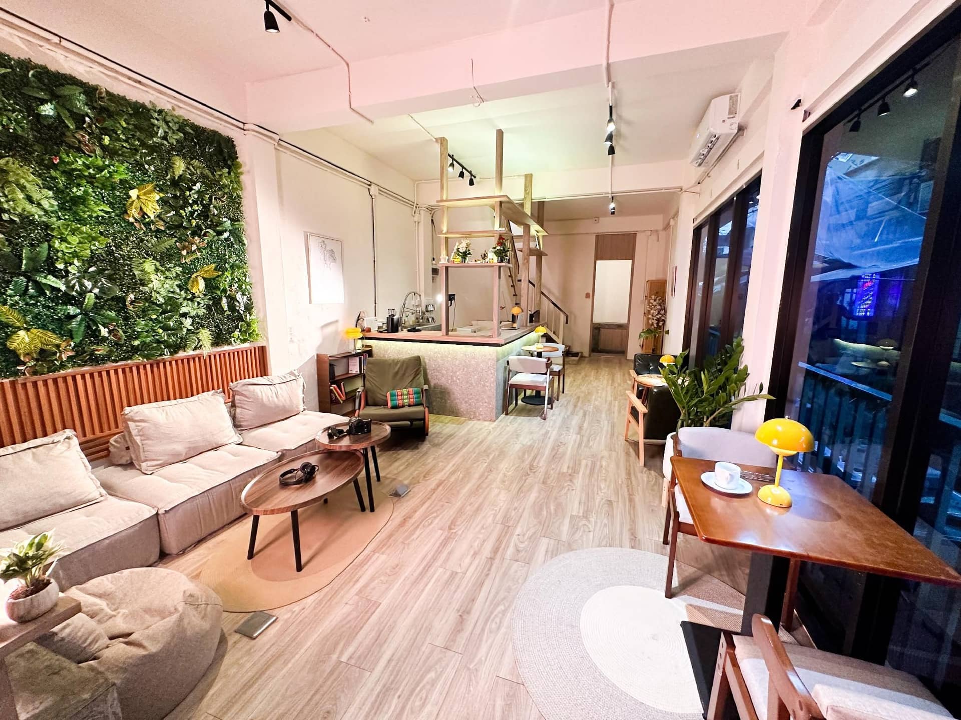 Bangkok Neighborhood Hostel Bangkok Neighborhood Hostel
