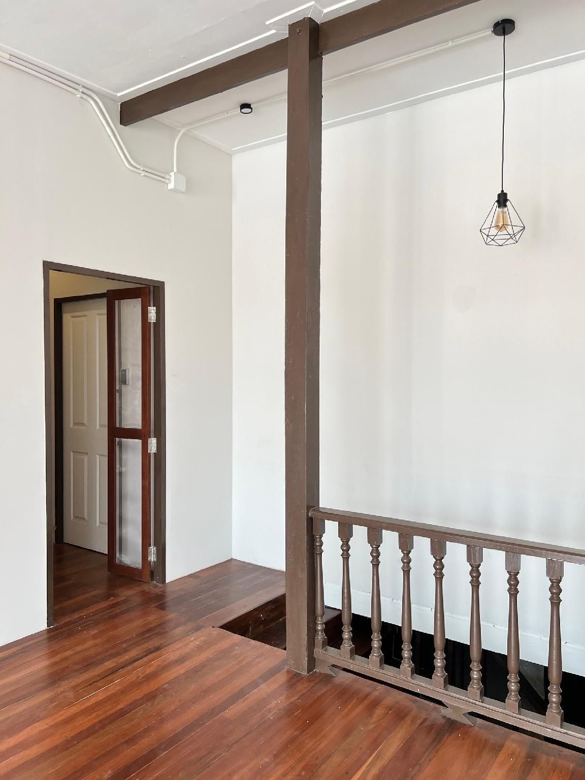 เฮาส์ จู โฮลเทล (HOUSE JU Hostel)4