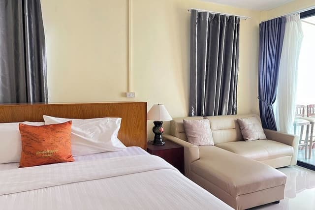 Superior Room, Balcony, Lake View