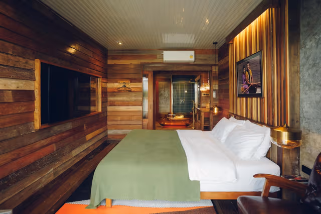 River View Signature Suite